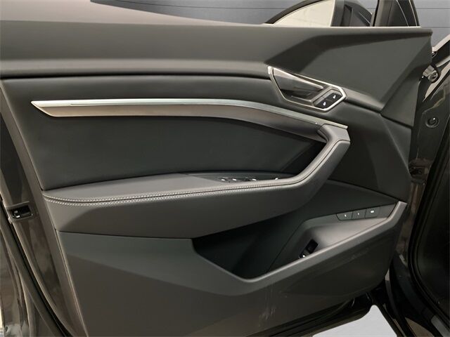 2024 Audi Q8 e-tron Premium quattro Dallas TX