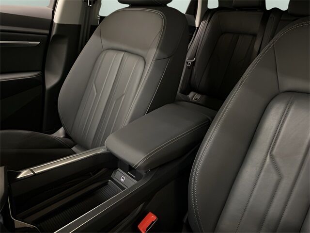 2024 Audi Q8 e-tron Premium quattro Dallas TX