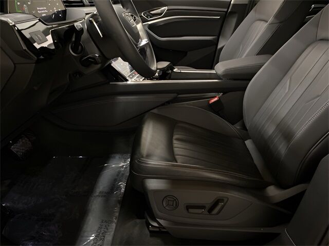 2024 Audi Q8 e-tron Premium quattro Dallas TX