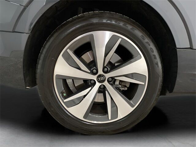 2024 Audi Q8 e-tron Premium quattro Dallas TX