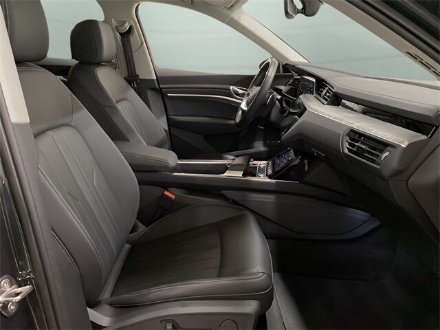 2024 Audi Q8 e-tron Premium quattro Dallas TX