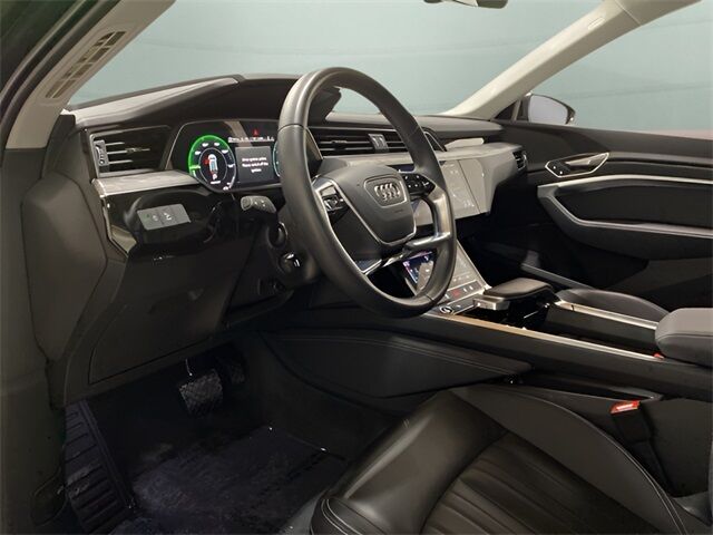 2024 Audi Q8 e-tron Premium quattro Dallas TX