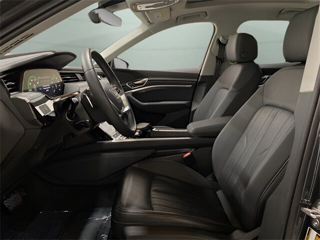 2024 Audi Q8 e-tron Premium quattro Dallas TX