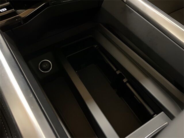 2024 Audi Q8 e-tron Premium quattro Dallas TX