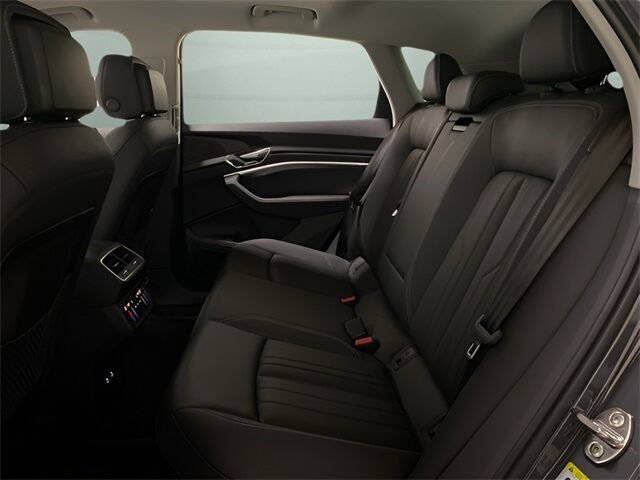 2024 Audi Q8 e-tron Premium quattro Dallas TX