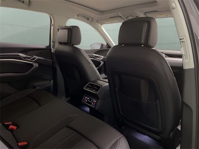 2024 Audi Q8 e-tron Premium quattro Dallas TX