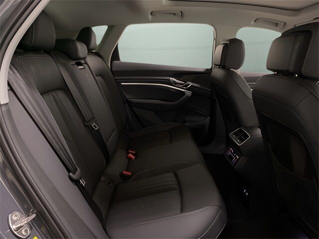 2024 Audi Q8 e-tron Premium quattro Dallas TX