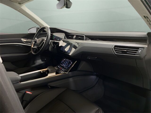 2024 Audi Q8 e-tron Premium quattro Dallas TX