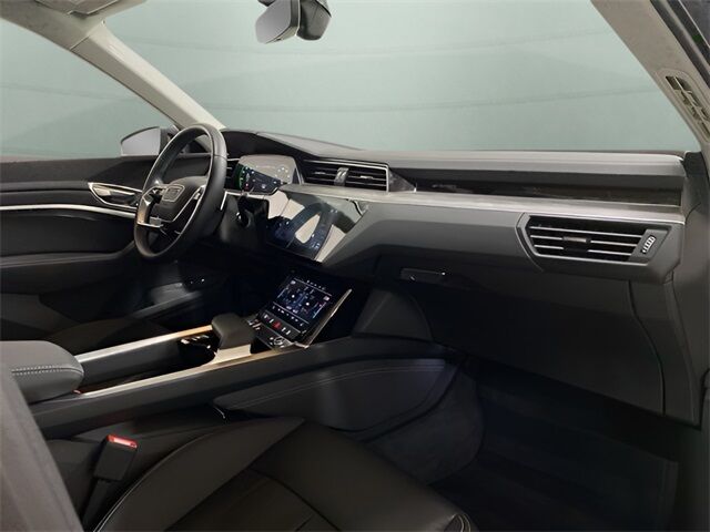 2024 Audi Q8 e-tron Premium quattro Dallas TX