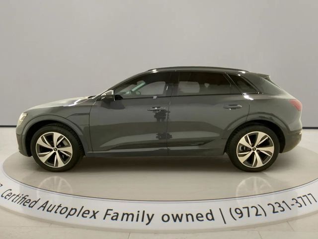 2024 Audi Q8 e-tron Premium quattro