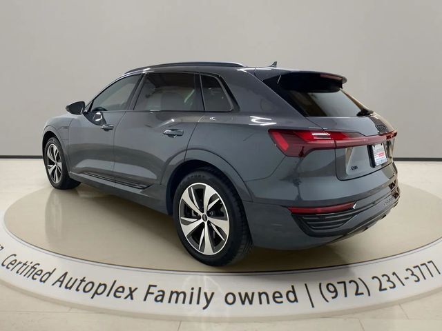 2024 Audi Q8 e-tron Premium quattro