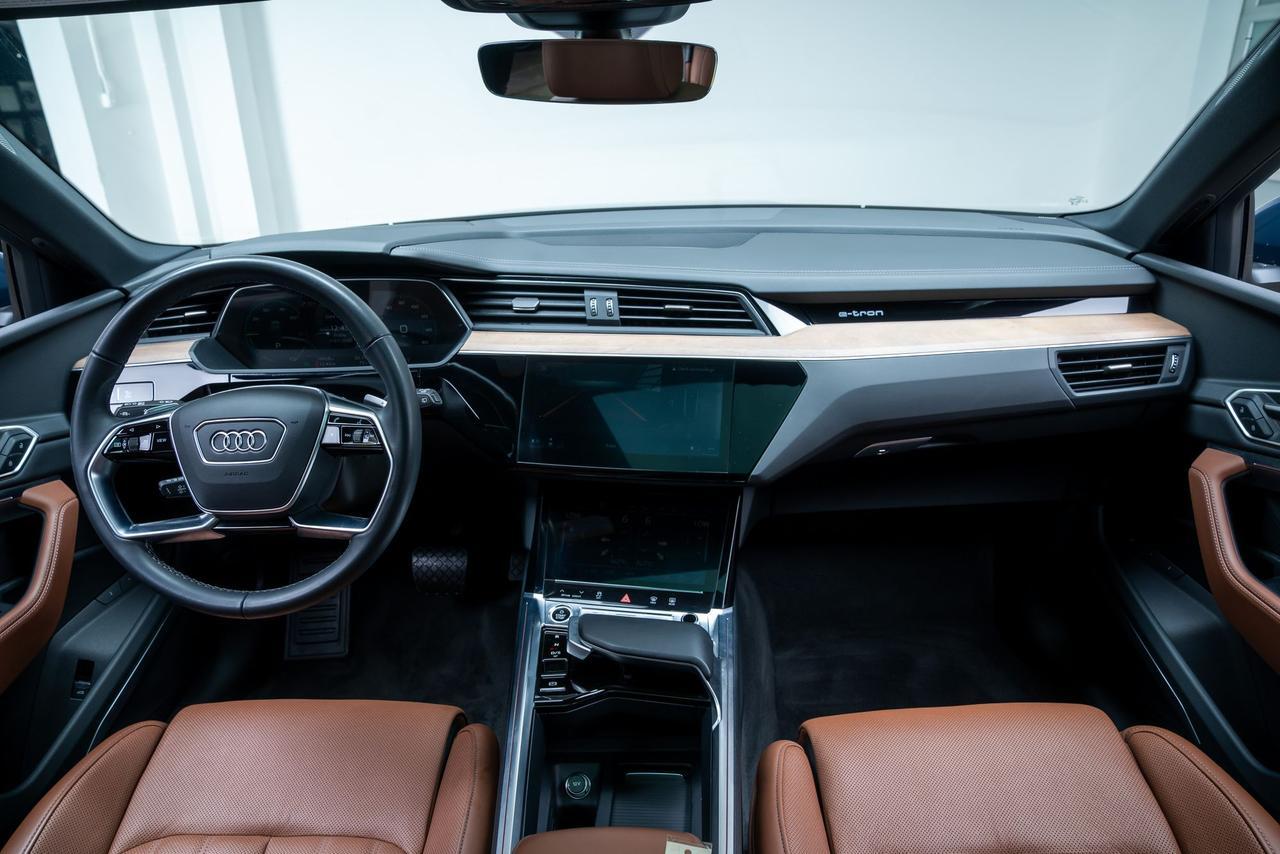 2024 Audi Q8 e-tron Prestige 1 Owner Black Optic Bang &amp; Olufsen Audio Portland OR