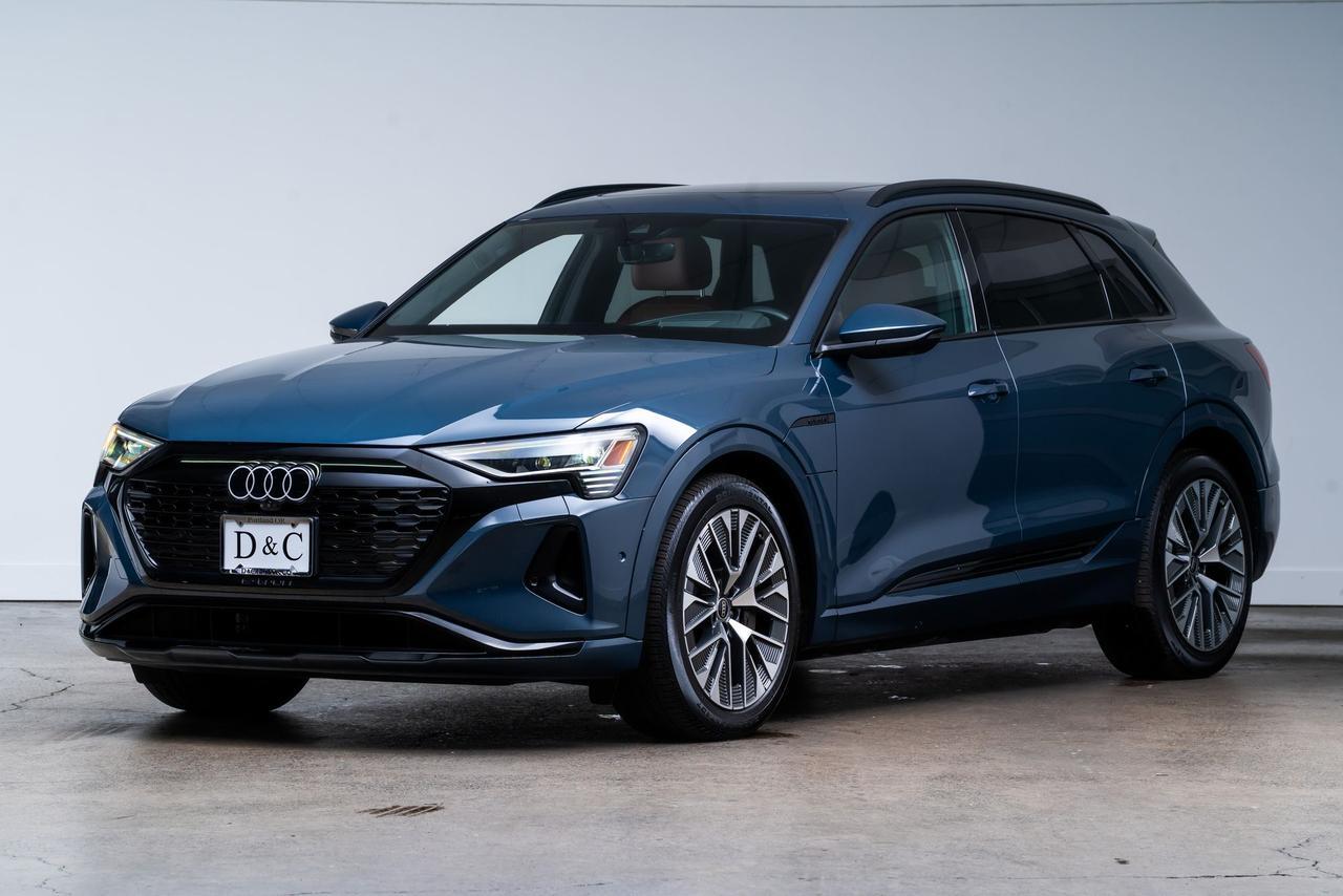 2024 Audi Q8 e-tron Prestige 1 Owner Black Optic Bang &amp; Olufsen Audio Portland OR
