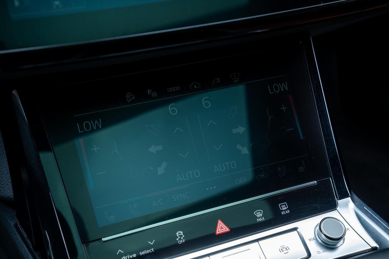 2024 Audi Q8 e-tron Prestige 1 Owner Black Optic Bang &amp; Olufsen Audio Portland OR