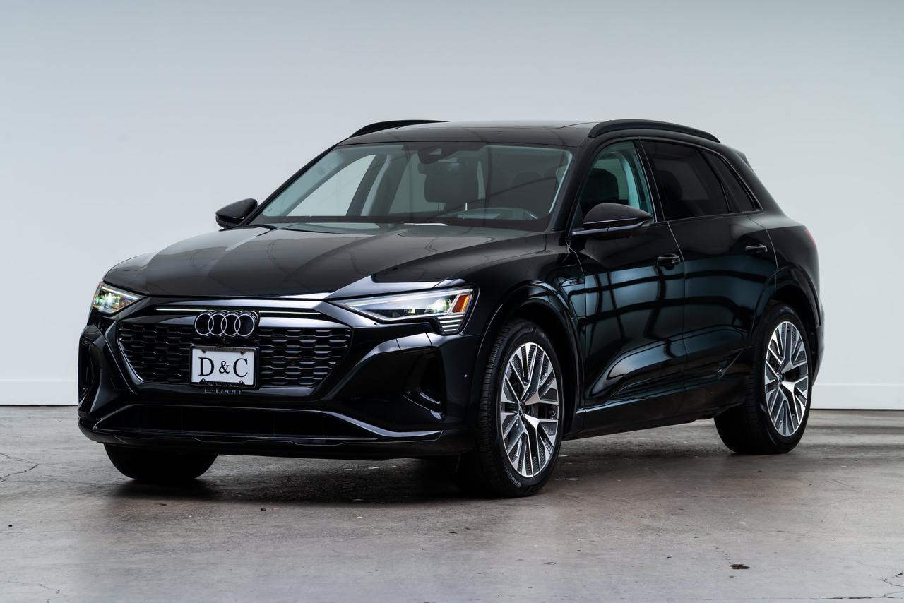 2024 Audi Q8 e-tron Prestige 1 Owner / Black Optic Package / Bang &amp; Olufsen Aud Portland OR