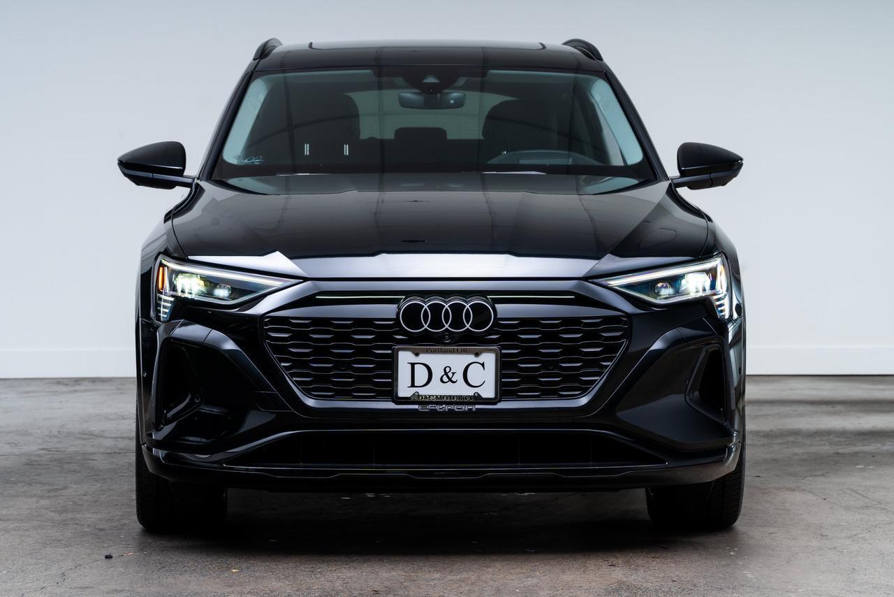 2024 Audi Q8 e-tron Prestige 1 Owner / Black Optic Package / Bang &amp; Olufsen Aud Portland OR