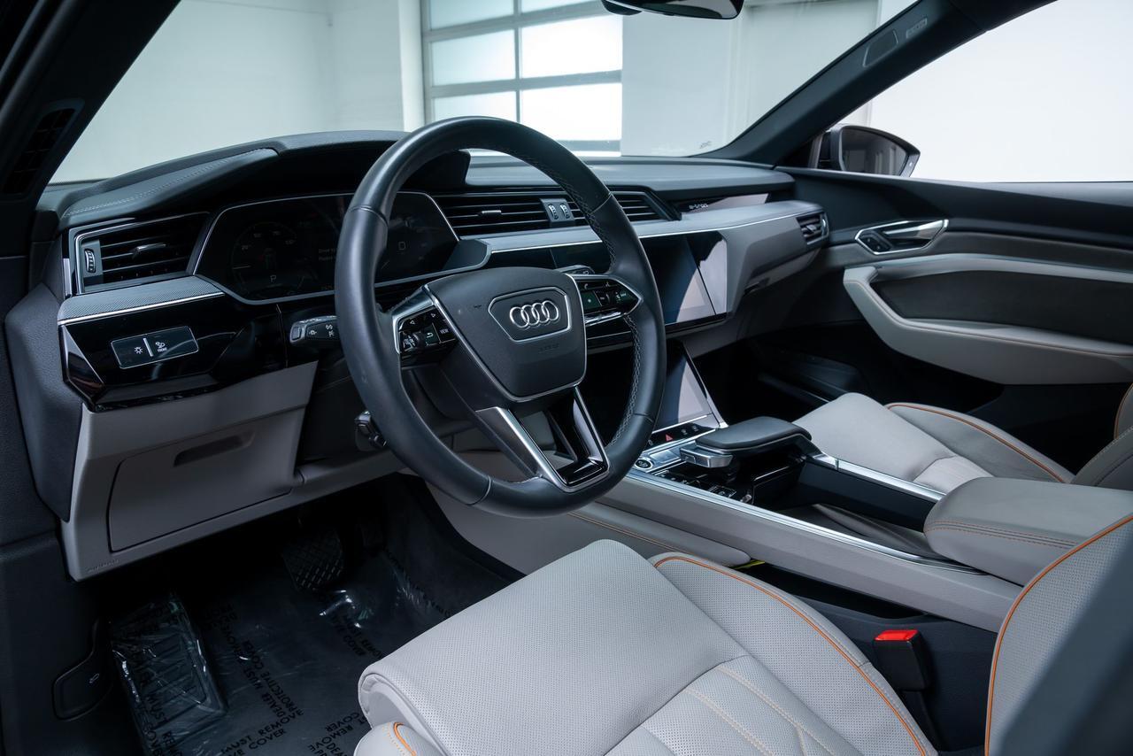 2024 Audi Q8 e-tron Prestige 1 Owner / Launch Edition / Bang &amp; Olufsen Sound Portland OR