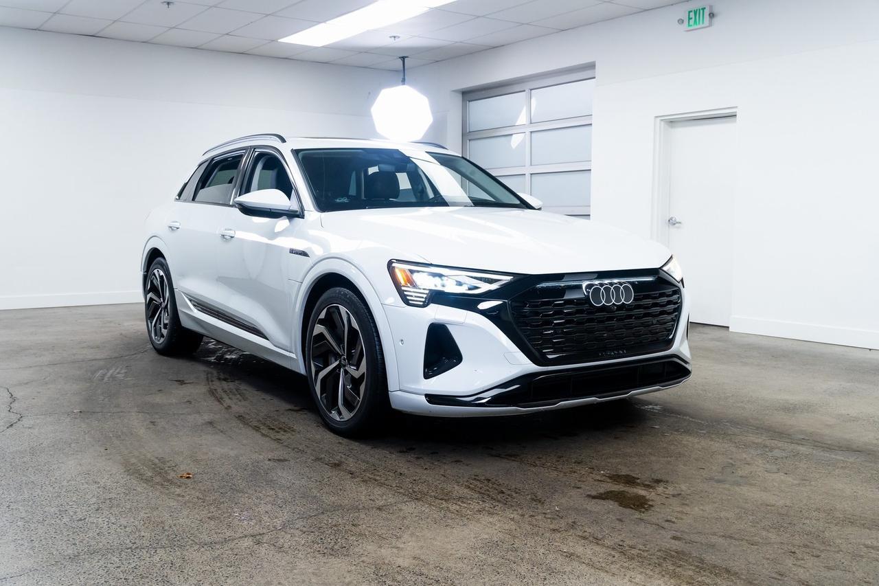 2024 Audi Q8 e-tron Prestige 1 Owner Vented Seats Black Optic Package Portland OR