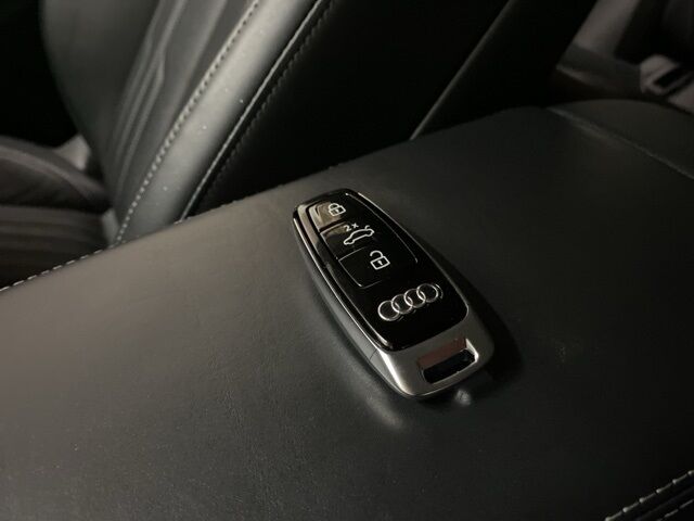 2024 Audi Q8 e-tron Prestige Dallas TX
