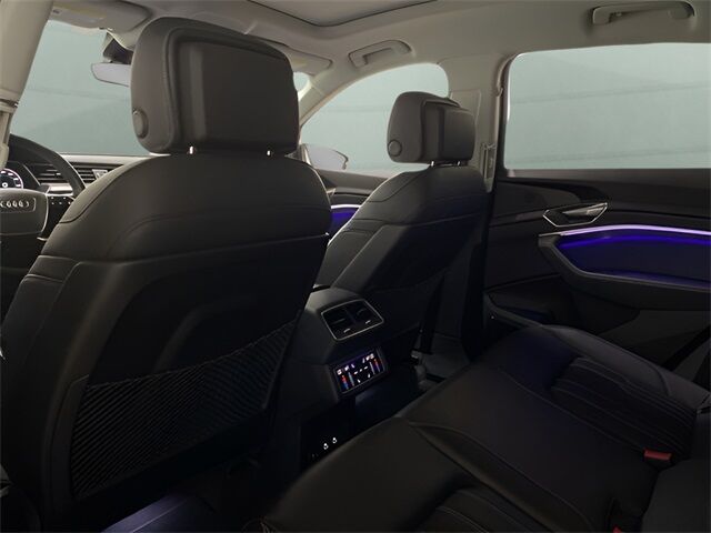 2024 Audi Q8 e-tron Prestige Dallas TX
