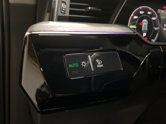 2024 Audi Q8 e-tron Prestige Dallas TX