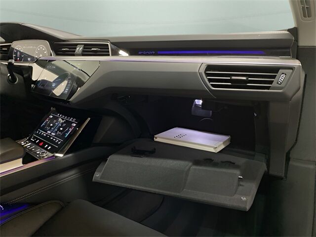 2024 Audi Q8 e-tron Prestige Dallas TX