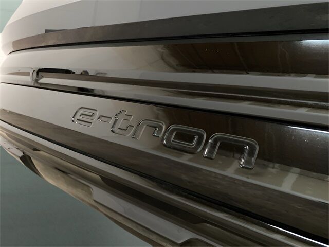 2024 Audi Q8 e-tron Prestige Dallas TX