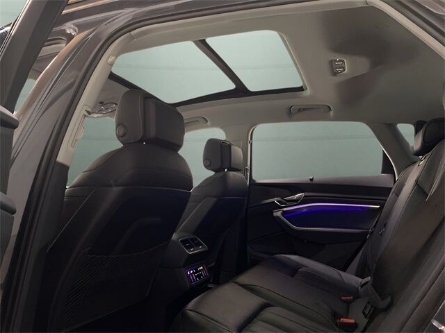 2024 Audi Q8 e-tron Prestige Dallas TX