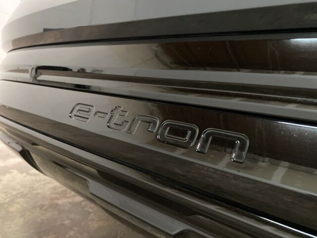 2024 Audi Q8 e-tron Prestige Dallas TX