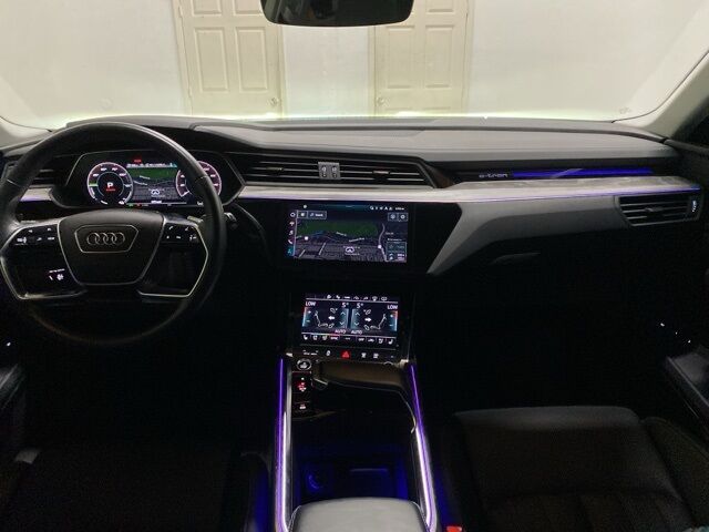 2024 Audi Q8 e-tron Prestige Dallas TX