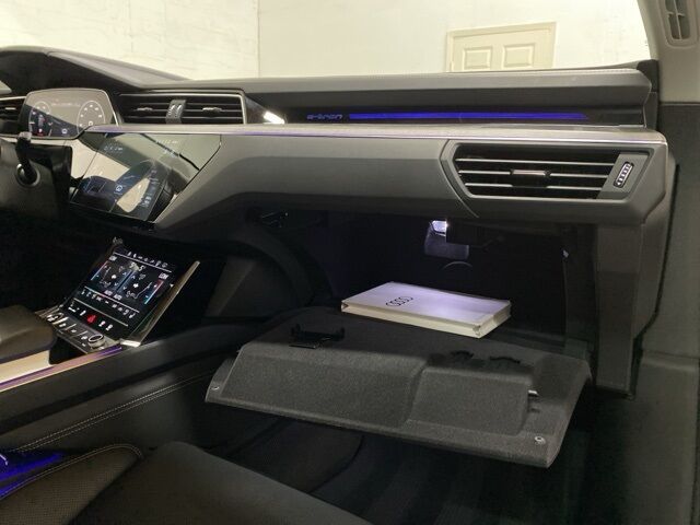 2024 Audi Q8 e-tron Prestige Dallas TX