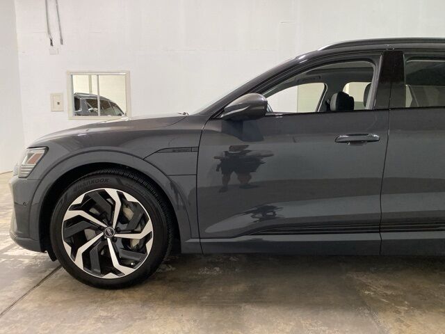 2024 Audi Q8 e-tron Prestige Dallas TX