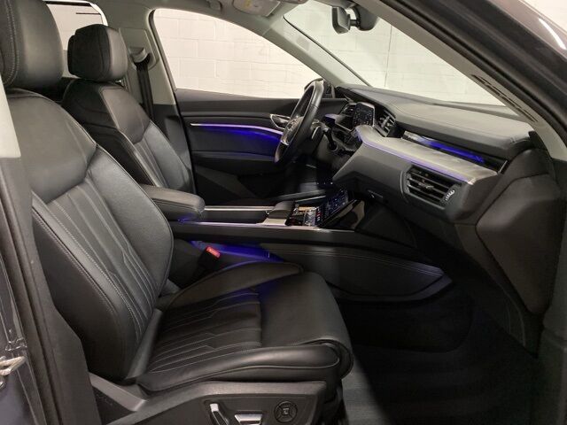 2024 Audi Q8 e-tron Prestige Dallas TX