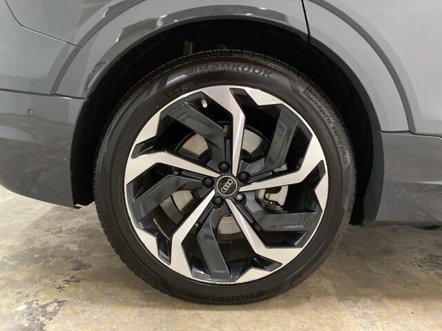 2024 Audi Q8 e-tron Prestige Dallas TX