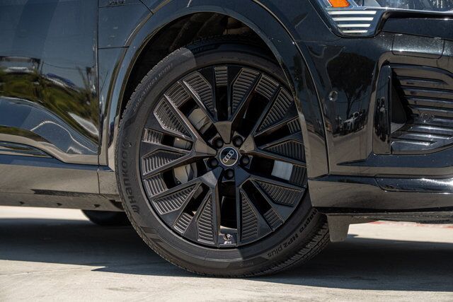 2024 Audi Q8 e-tron Prestige Launch Edition $89,700 MSRP  Selma TX