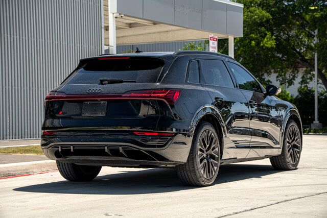 2024 Audi Q8 e-tron Prestige Launch Edition $89,700 MSRP  Selma TX