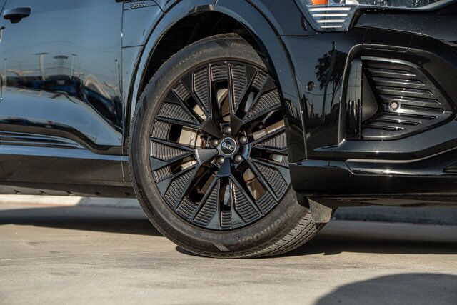 2024 Audi Q8 e-tron Prestige Launch Edition $89,700 MSRP  Selma TX