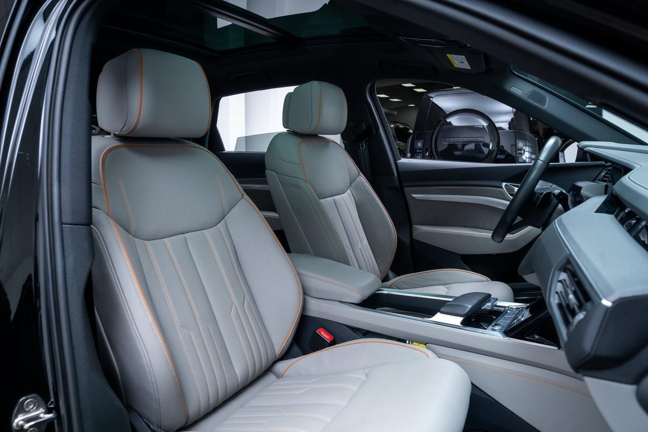 2024 Audi Q8 e-tron Prestige Launch Edition / Vented Massage Seats Portland OR