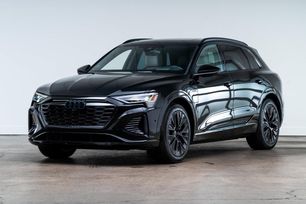 2024 Audi Q8 e-tron Prestige Launch Edition / Vented Massage Seats Portland OR