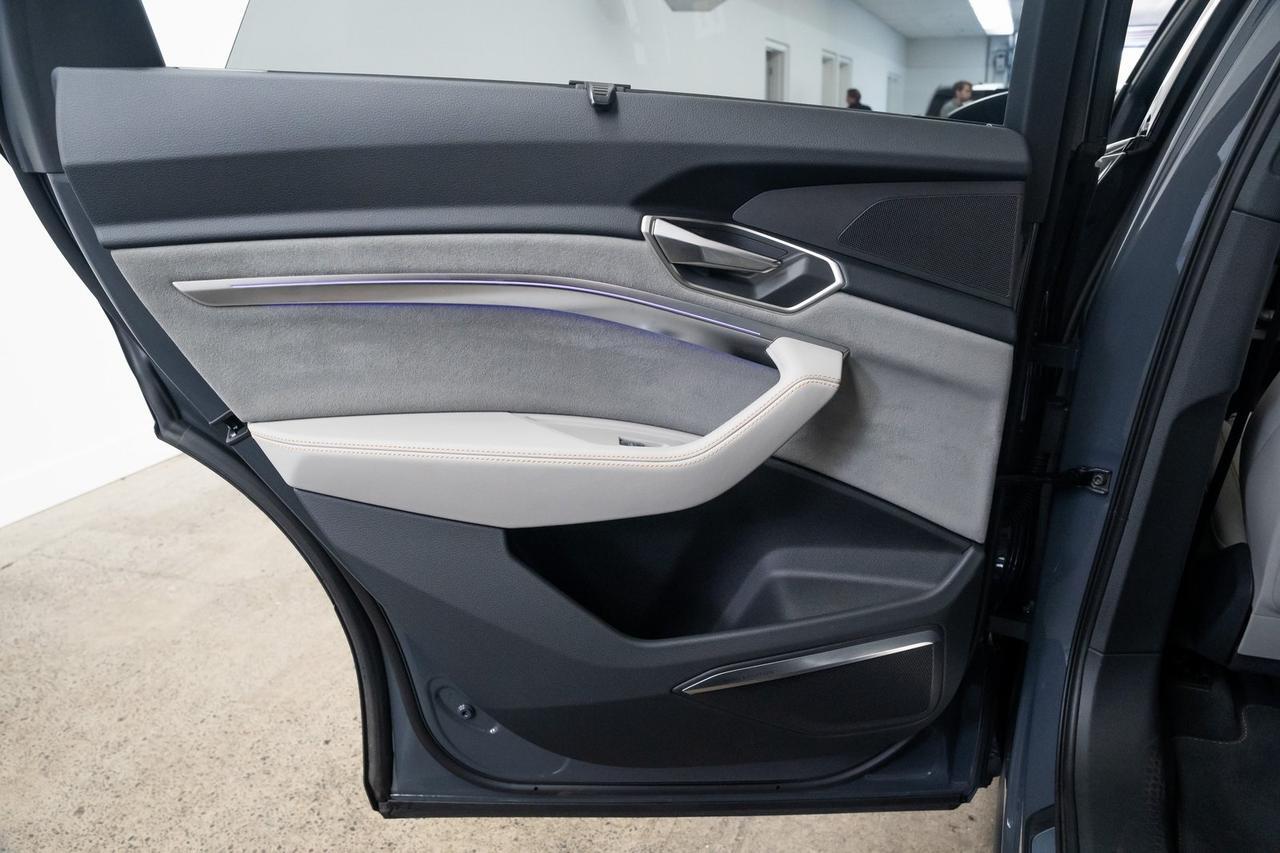 2024 Audi Q8 e-tron Prestige Launch Edition Ventilated Seats Portland OR
