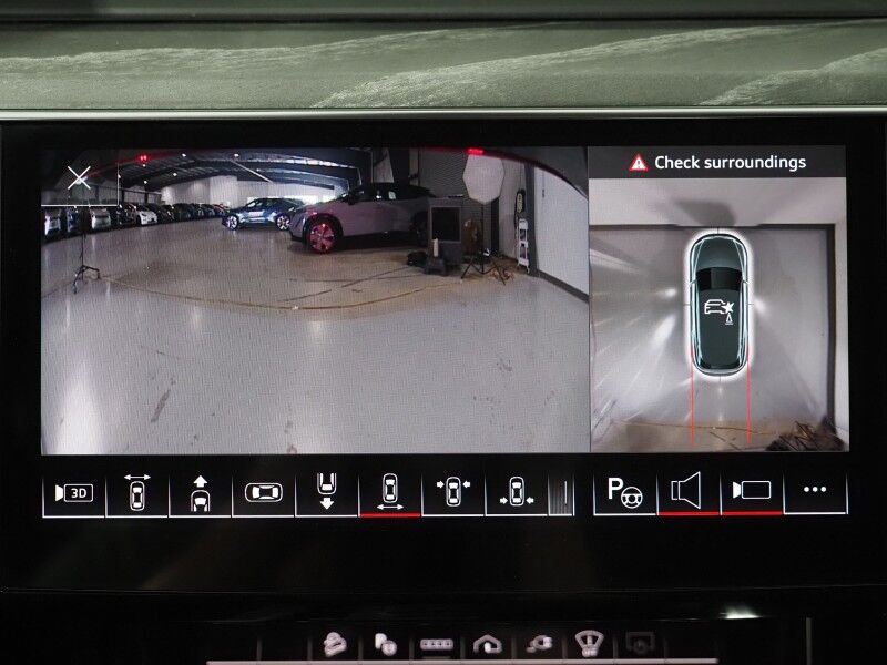 2024 Audi Q8 e-tron Prestige Quattro *BLACK OPTIC PKG, HEADS-UP DISPLAY, NAVIGATION, ADAPTIVE CRUISE, SAFETY ALERTS, 360 CAMERAS, PANO MOONROOF, LEATHER, CLIMATE/MASSAGE SEATS, BANG & OLUFSEN, WIRELESS CHARGING, ANDROID & APPLE Round Rock TX