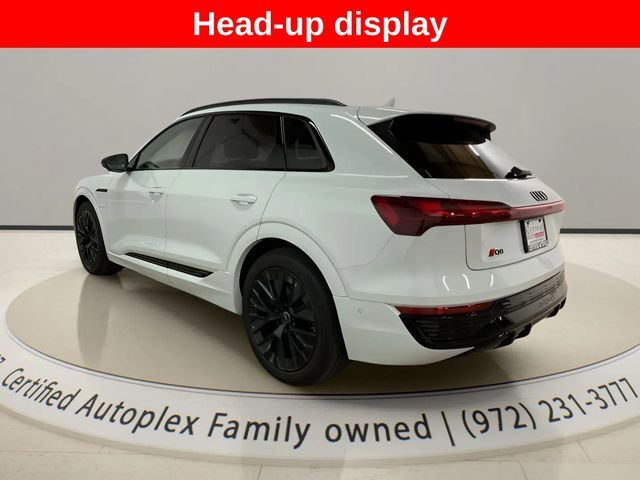 2024 Audi Q8 e-tron Prestige quattro
