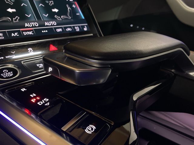 2024 Audi Q8 e-tron Prestige quattro Dallas TX