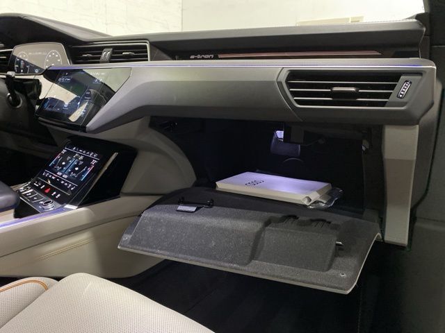 2024 Audi Q8 e-tron Prestige quattro Dallas TX