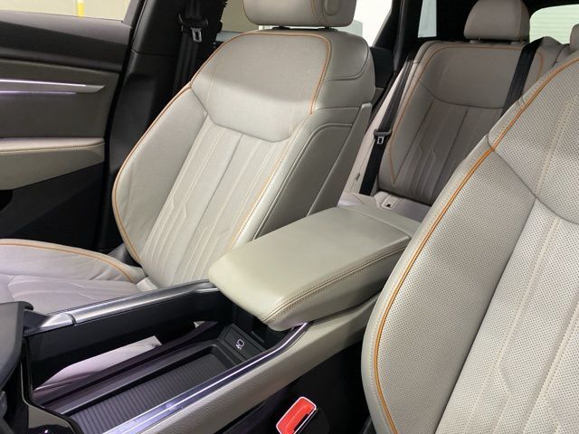 2024 Audi Q8 e-tron Prestige quattro Dallas TX