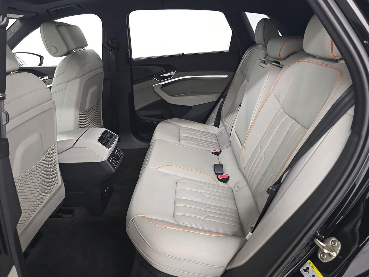 2024 Audi Q8 e-tron Prestige quattro Launch Edition / Vented Massage Seats Portland OR