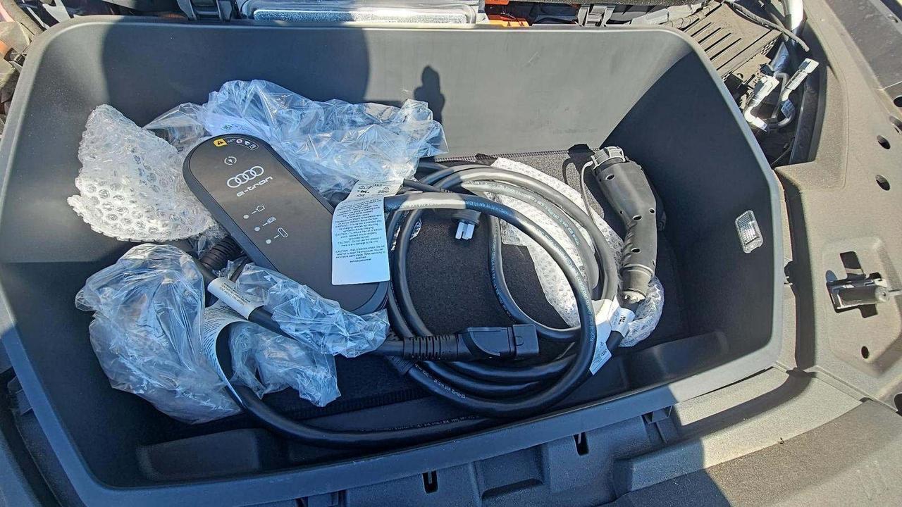2024 Audi Q8 e-tron Prestige quattro Launch Edition Ventilated Massage Seats Portland OR