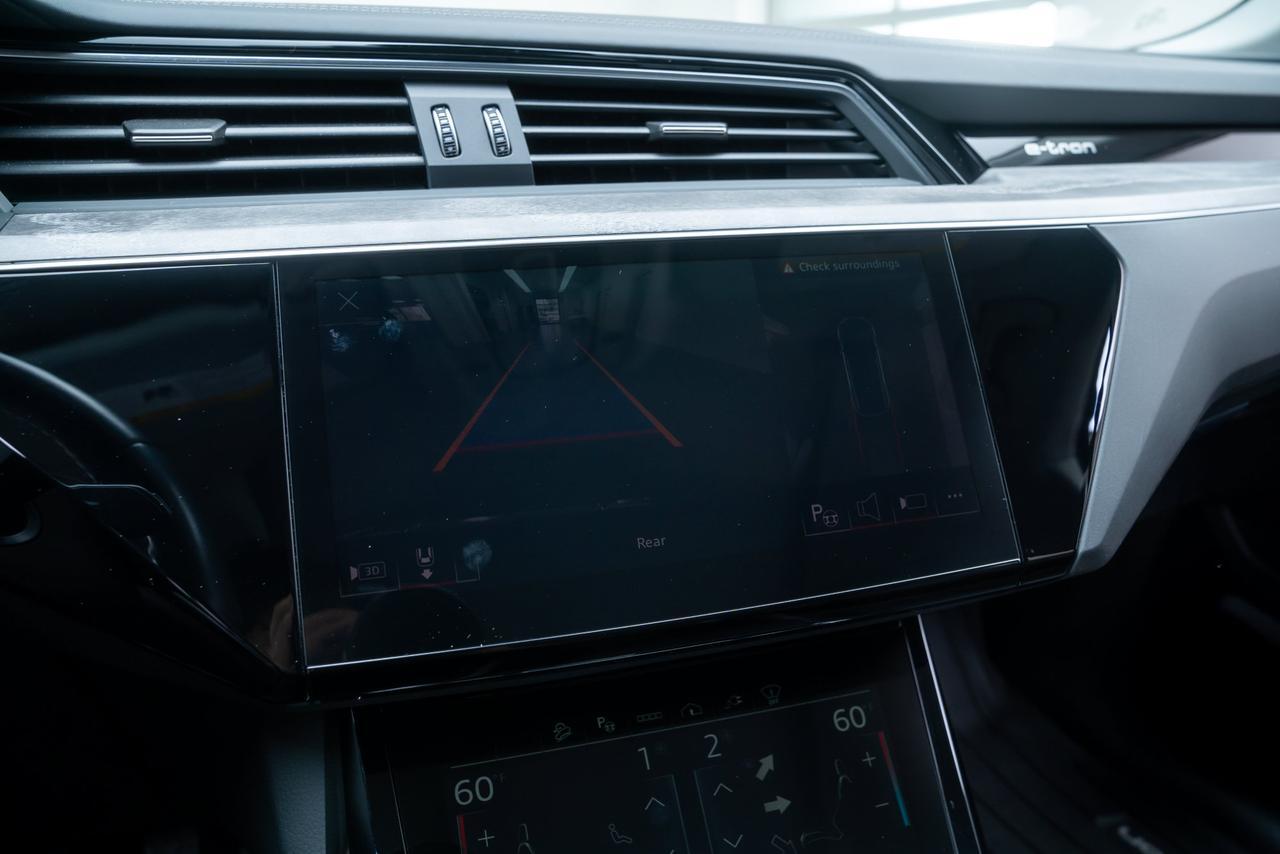 2024 Audi Q8 e-tron Prestige quattro Vented Massage Seats / Head Up Display Portland OR