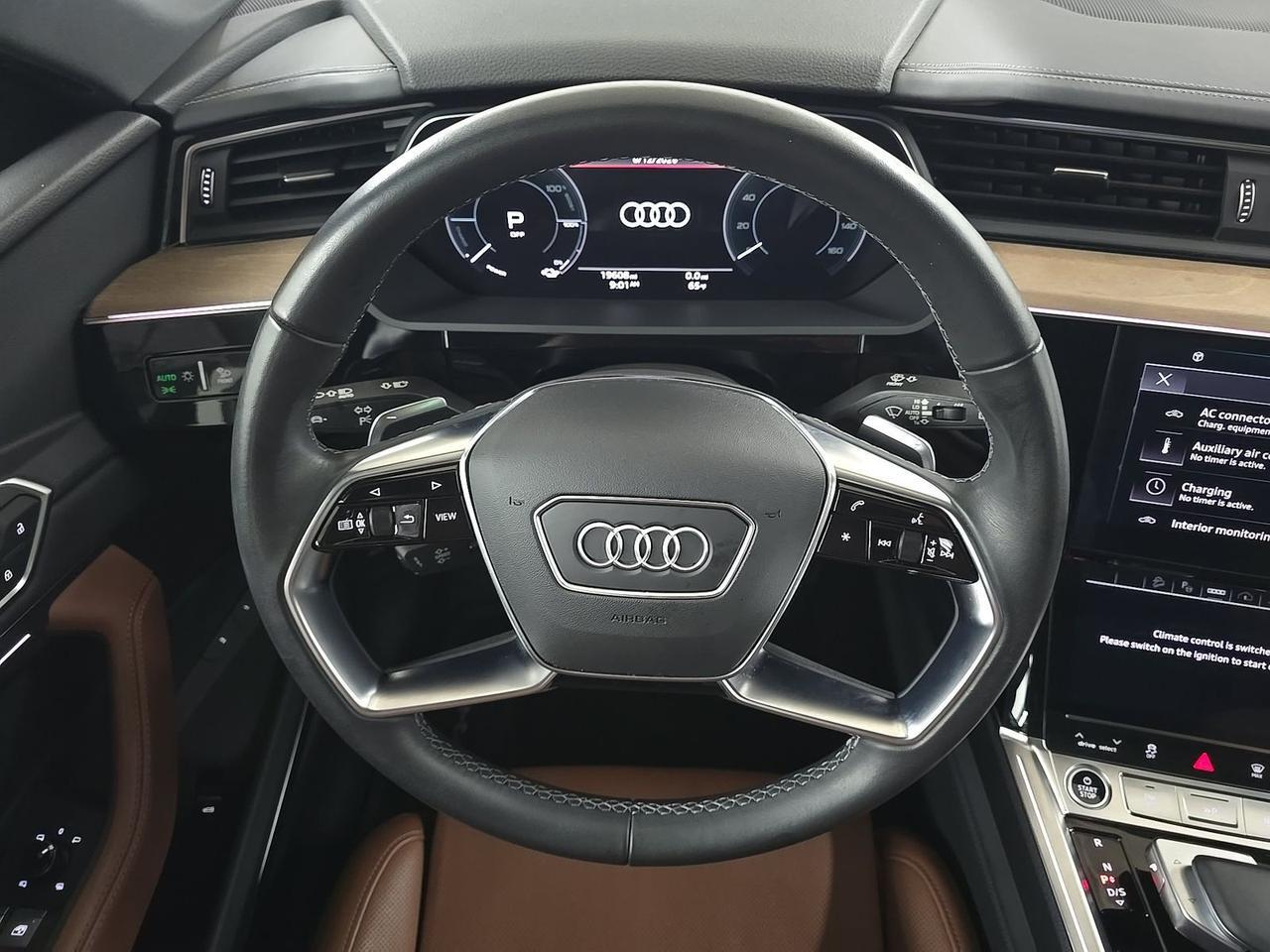 2024 Audi Q8 e-tron Prestige quattro Vented Massage Seats Head-Up Display Portland OR