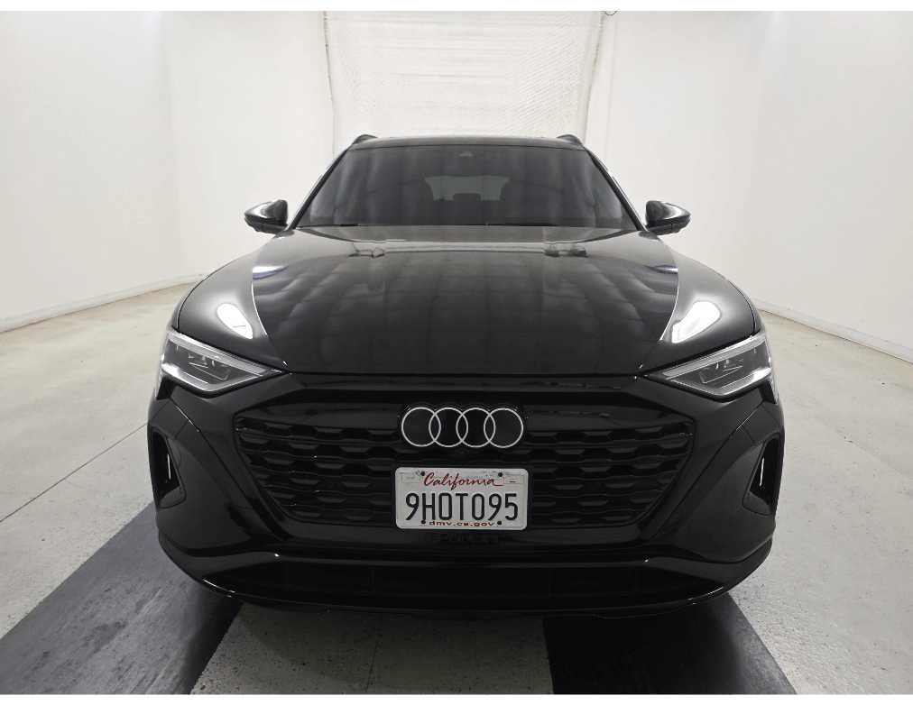 2024 Audi Q8 e-tron Prestige quattro Ventilated Massage Seats / Head Up Display Portland OR